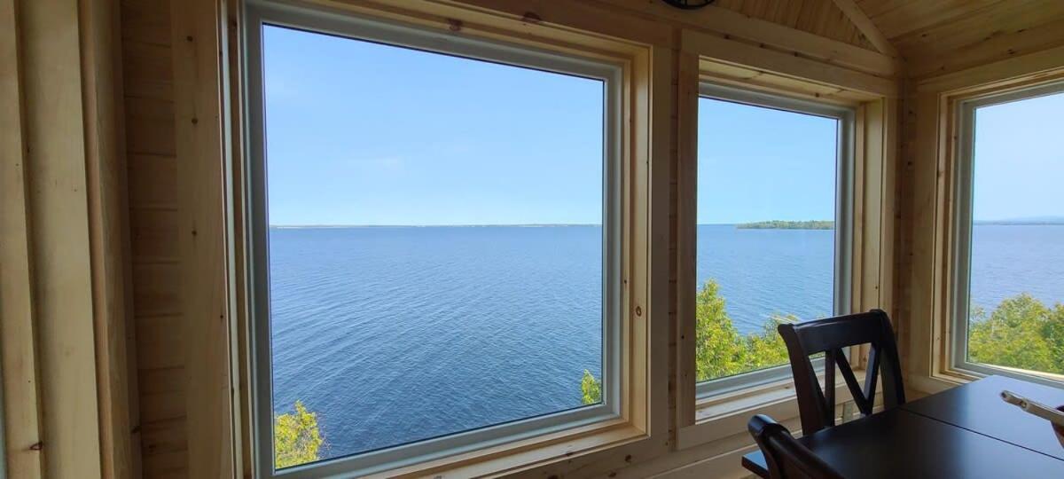 Loza House Adirondack Skydeck Unit Lake Front Plattsburgh Exterior photo