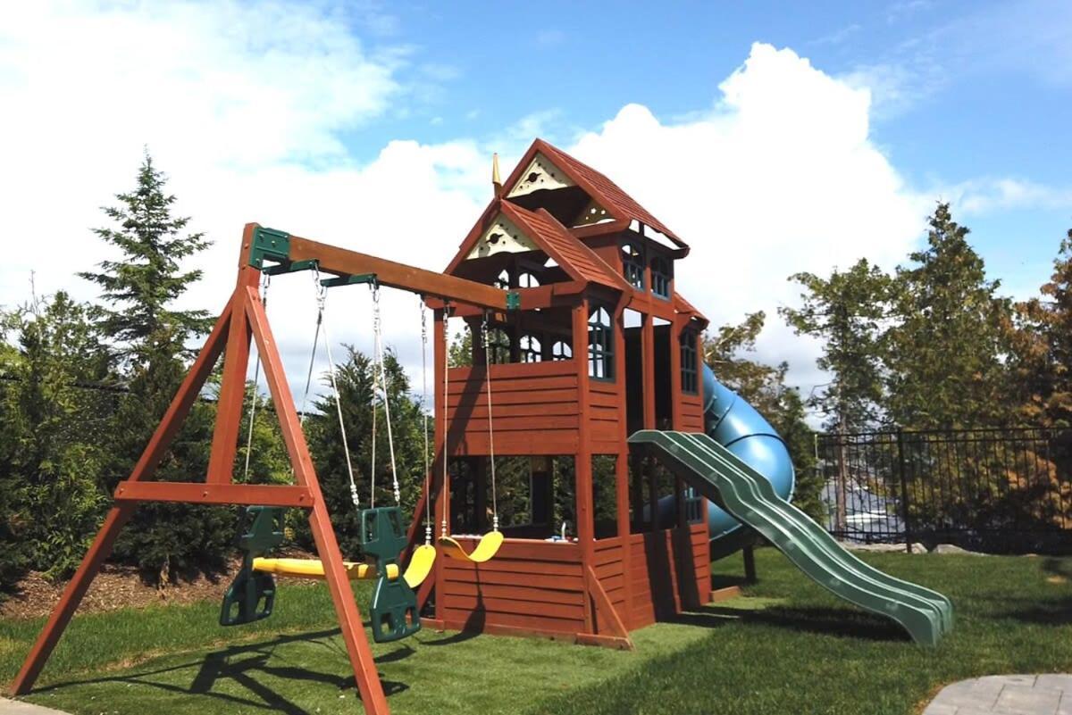 Loza House Adirondack Skydeck Unit Lake Front Plattsburgh Exterior photo